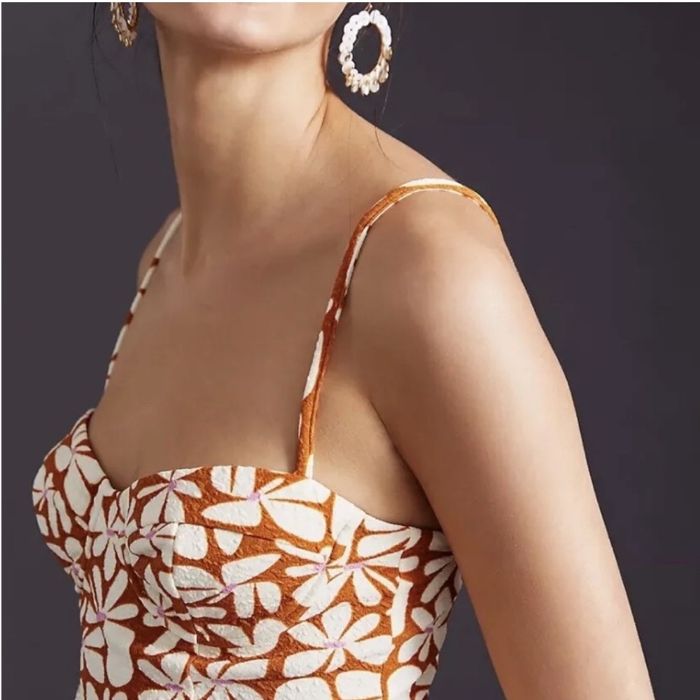 Hutch Anthropologie Floral print form fitting Midi Dress brown and cream - Picture 4 of 14